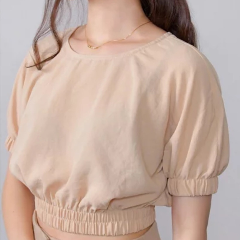 🛍️bundle sale🛍️Zara Beige Crop Top small